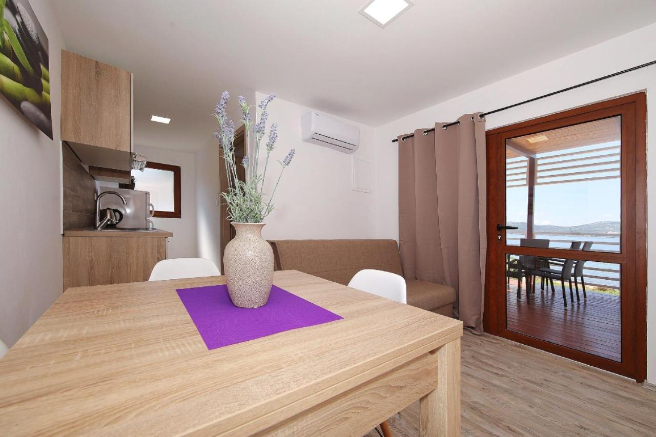 Mobile Home Plumeria 1 Biograd Na Moru Eksteriør bilde
